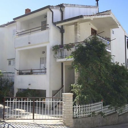 מאקרסקה Villa Grozdic מראה חיצוני תמונה