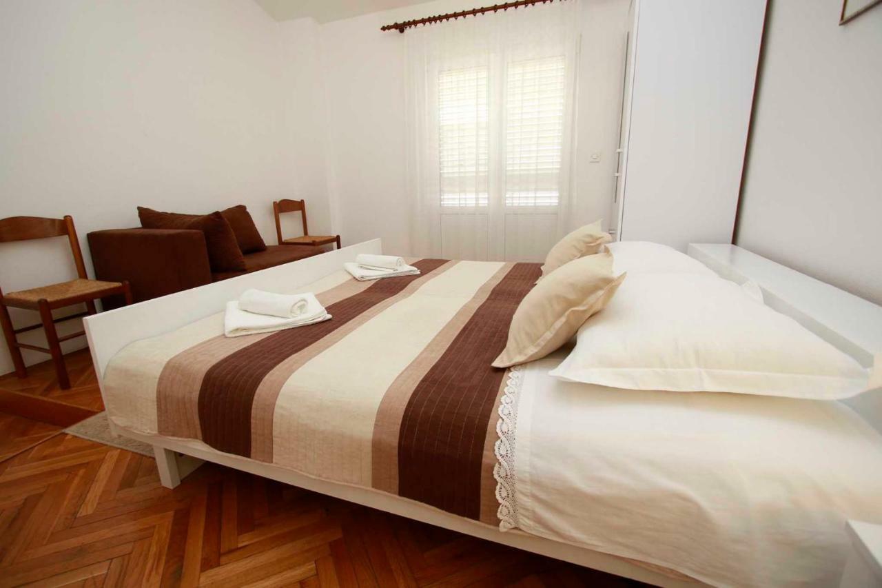 מאקרסקה Villa Grozdic מראה חיצוני תמונה