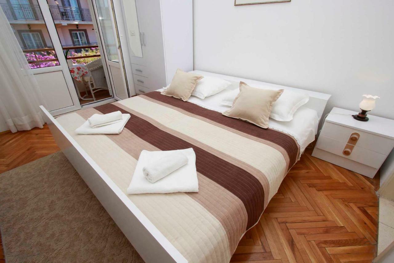 מאקרסקה Villa Grozdic מראה חיצוני תמונה