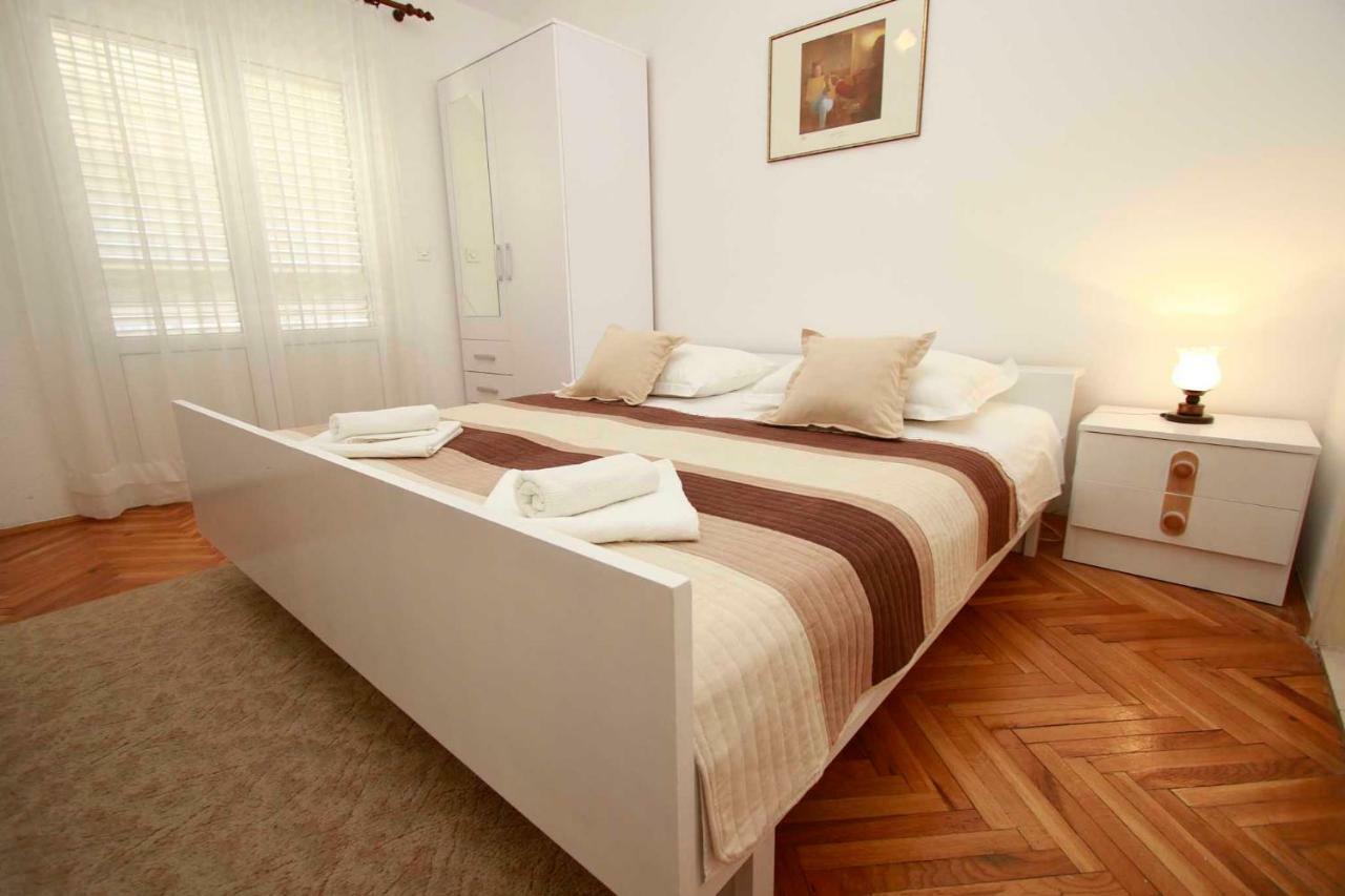 מאקרסקה Villa Grozdic מראה חיצוני תמונה